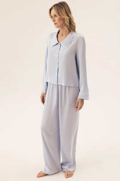 Dámské pyžamo Ryann - propínací - Světle modrá