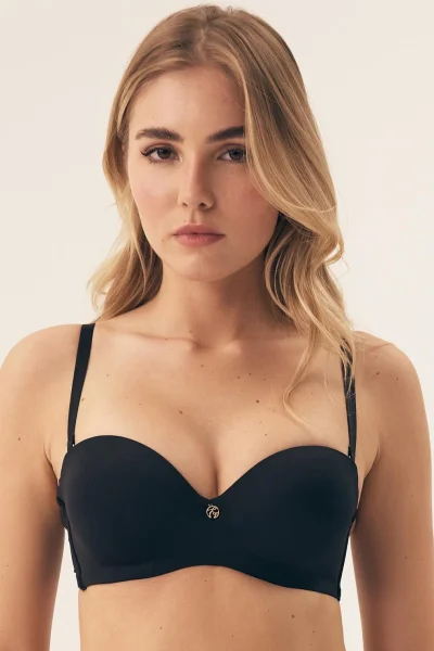 Hladká push-up podprsenka Raffen - Černá