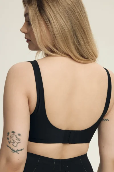 Push-up podprsenka Sleeky - bezešvá - Černá