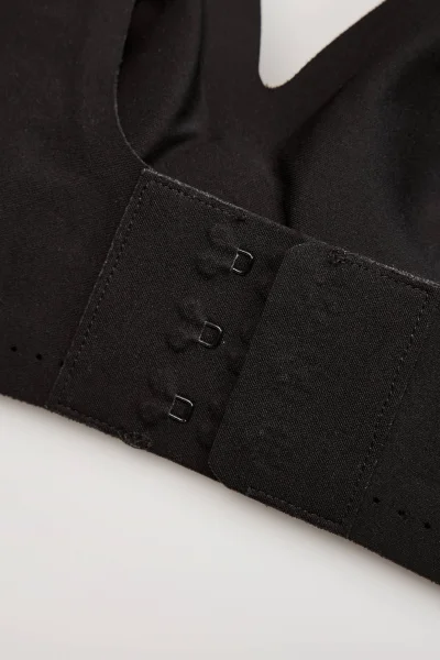 Push-up podprsenka Sleeky - bezešvá - Černá