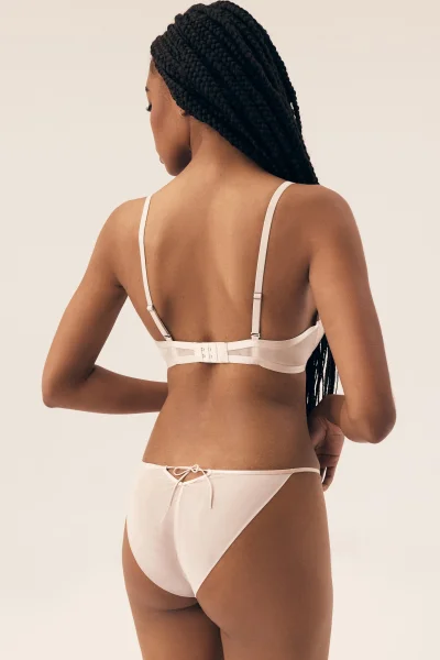 Push-up podprsenka Baby - Krémová