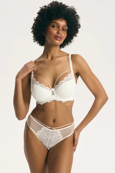 Vyztužená podprsenka Sonia - Krémová