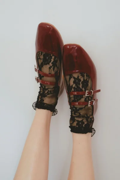 Dámské krajkové ponožky Ismena - Černá