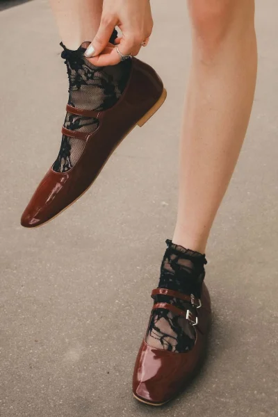 Dámské krajkové ponožky Ismena - Černá