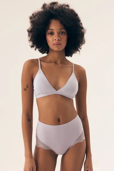 Nevyztužená podprsenka Nashwa - bez kostic - Světle modrá