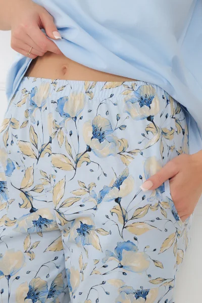 Dámské pyžamo Celozja - 3/4 nohavice - bavlněné - Světle modrá
