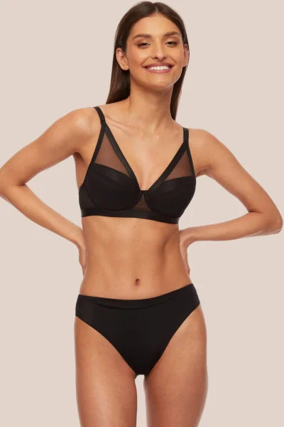 Brazilky B-861/2 - s dvojitým tylem - Černá