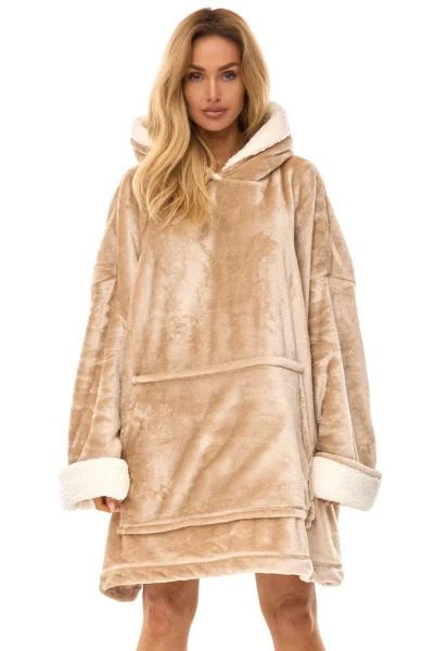 Huňatá oversize mikina 2467 - s kapucí - Světle béžová