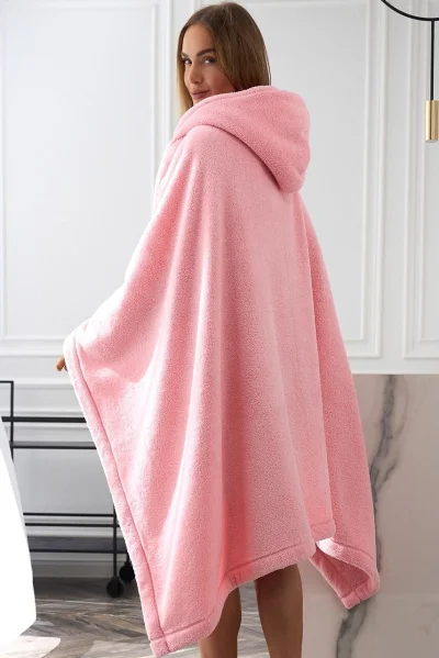 Huňatý oversize přehoz 110 × 160 cm Hoodie - s kapucí - Světle růžová