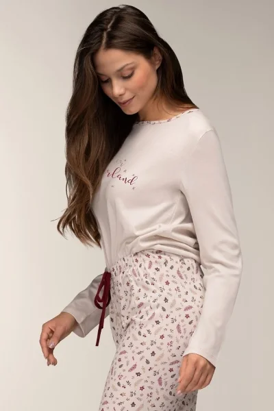 Dámské pyžamo Winter Wonderland - Krémová