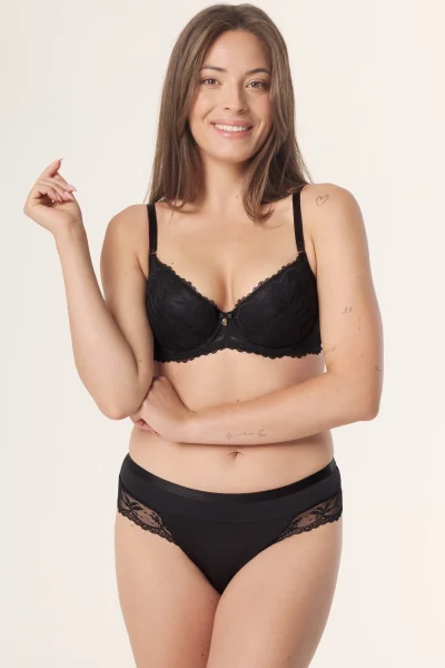 Brazilky Petra - Černá