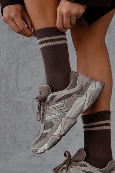 DARBRO Dámské ponožky 0200-184 - Tmavě hnědá