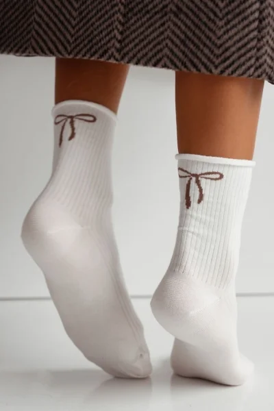 ECR Dámské ponožky 0200-193 - mašlička - Ecru