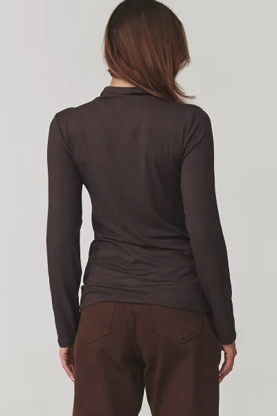 Halenka C15 - tm. hnědá - Tmavě hnědá