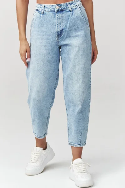 Dámské mom fit džíny C31 - sv. modré - Světle modrá