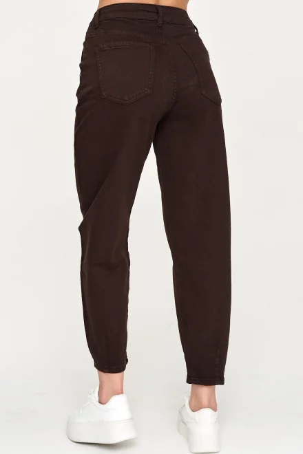 Dámské mom fit džíny C31 - tm. hnědé - Tmavě hnědá