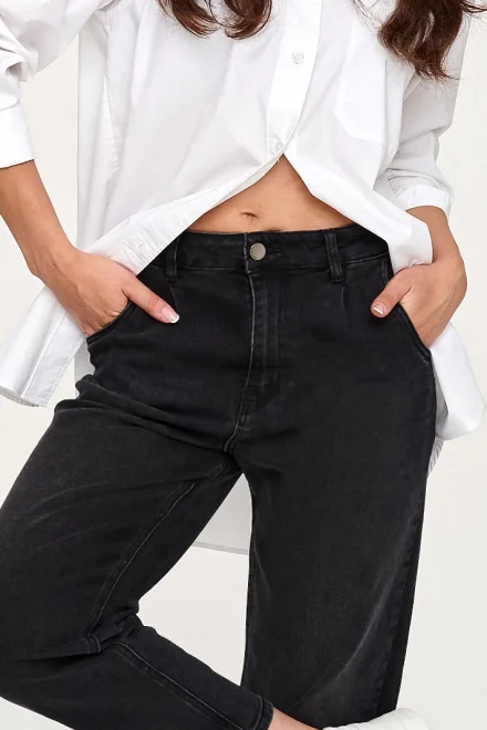 Dámske mom fit džínsy C85 - čierne - Čierna