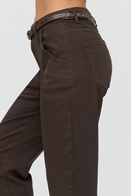 Dámské mom fit džíny s páskem C91 - tm. hnědé - Tmavě hnědá