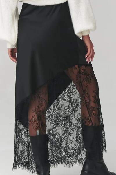 Dlouhá sukně s krajkou C22 - černá - Černá