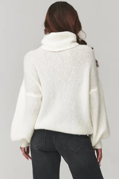 Dámský svetr s rolákem C19 - ecru - Ecru