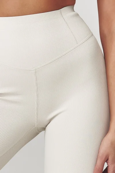 Legíny C30 - krémové - Krémová