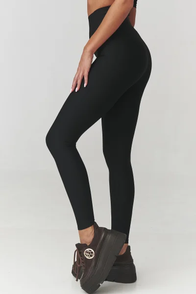 Legíny C30 - černé - Černá