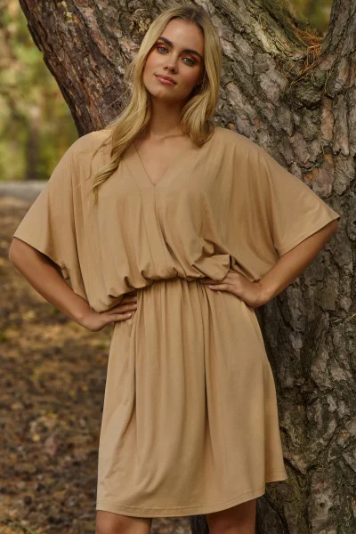 Krátké volné šaty M827 - béžové - Béžová