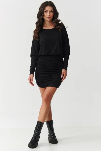 Mini šaty s nařasením M900 - černé - Černá