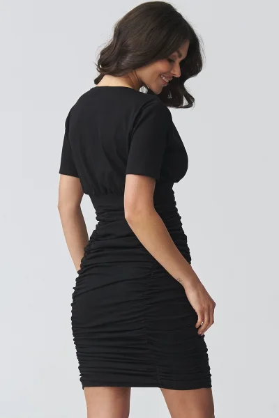 Dámské šaty s řasením M934 - černé - Černá