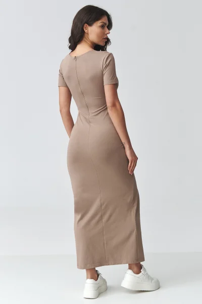 Dlouhé šaty s nařasením M931 - mocca - Mocca