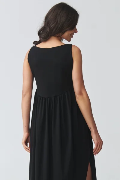 Volnočasové šaty M932 - černé - Černá