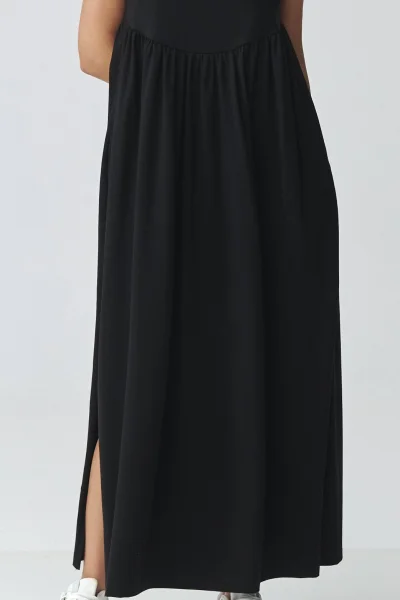 Volnočasové šaty M932 - černé - Černá