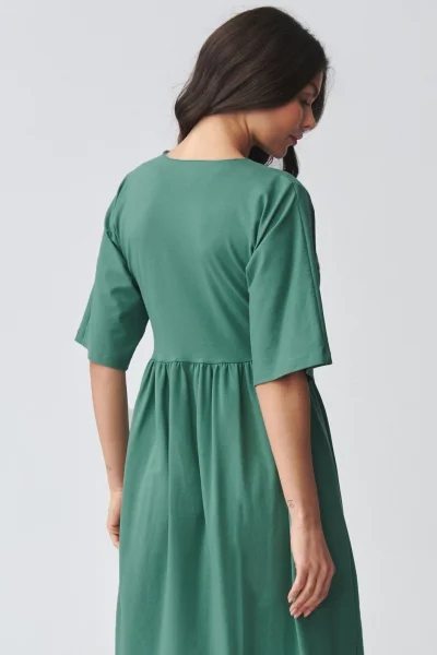 Volnočasové šaty M933 - zelené - Zelená
