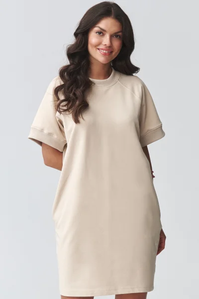 Krátké dámské šaty M920 - sv. béžové - Světle béžová