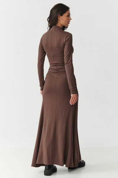 Klasické šaty M897 tmavě hnědé - Tmavě hnědá