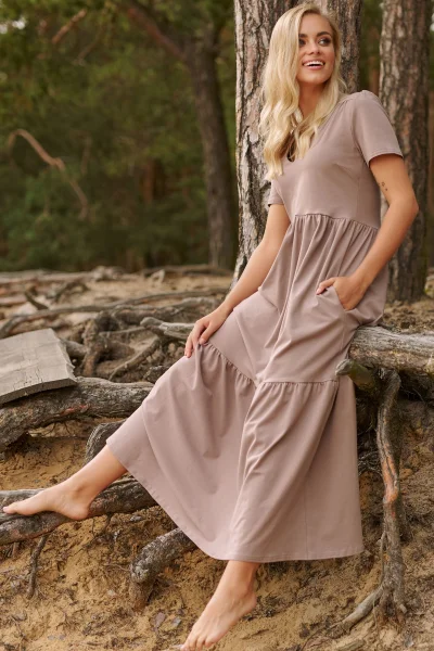 Klasické šaty M549 - mocca - Mocca